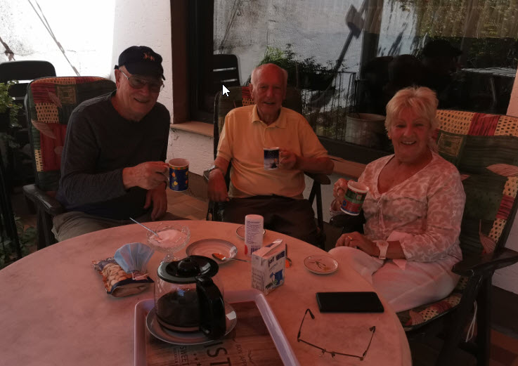 Berni hatte zum Kaffee eingeladen